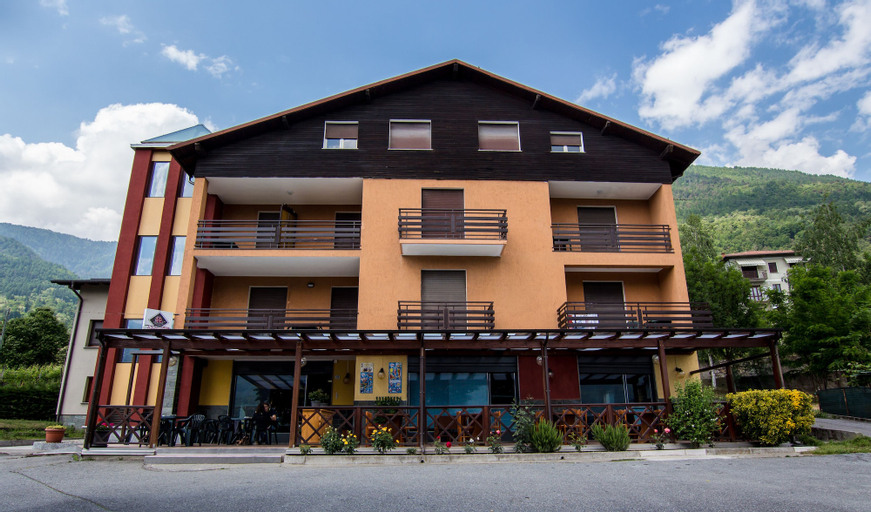 Exterior & Views 2, La Svolta, Sondrio