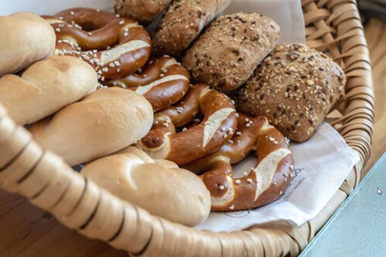 Food & Drinks 5, a2 Hotels Wernau, Esslingen