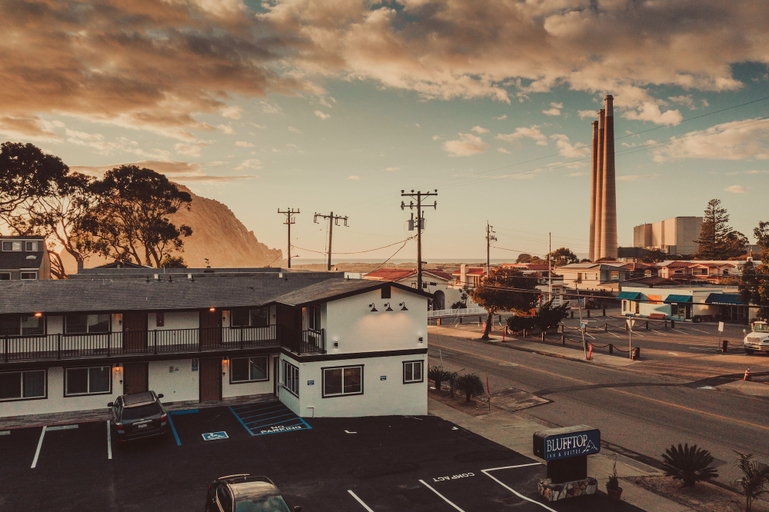 Exterior & Views 2, Blufftop Inn & Suites - Wharf/Restaurant District, San Luis Obispo