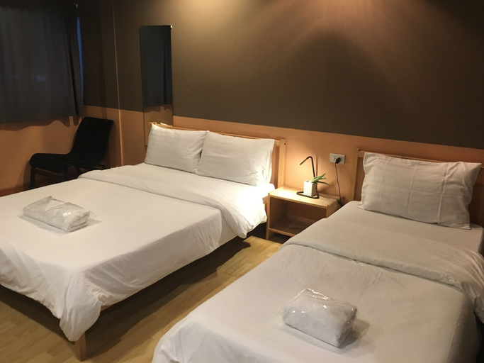Bedroom 4, Room@Doze, Pak Kret
