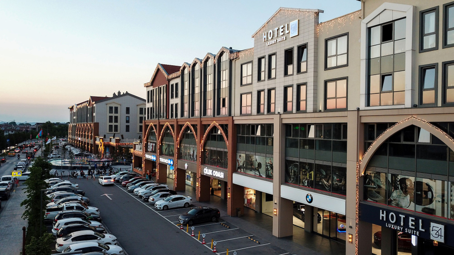 Exterior & Views 2, Hotel 54, Merkez