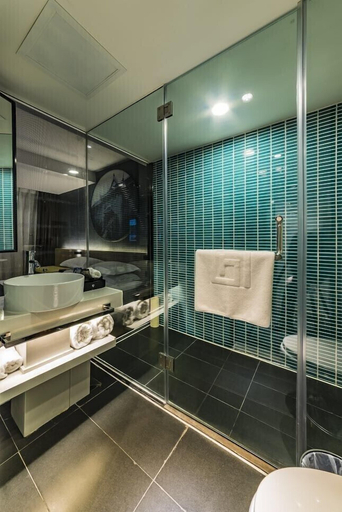Bathroom, Hollyston Hotel of Chengdu, Chengdu