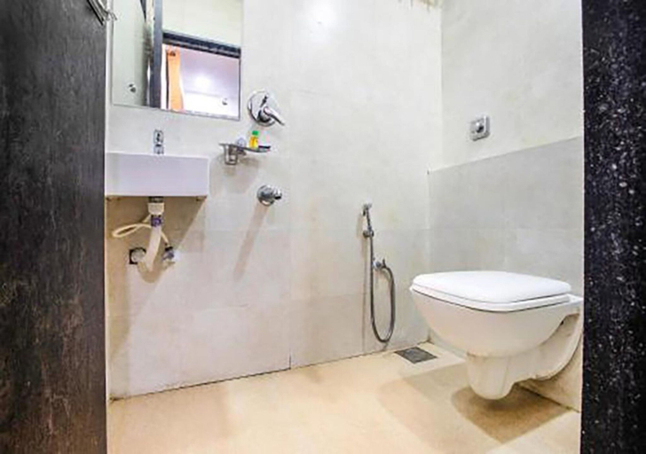 Bathroom 4, Hotel Dadar Residency near Tata Hospital, Mumbai City