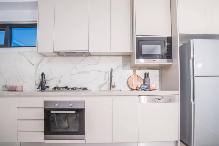 Others 4, Lively 2bed1bath Mascot APT, Sydney