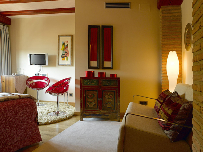 Bedroom 3, Hotel Boutique Maribel, Huesca