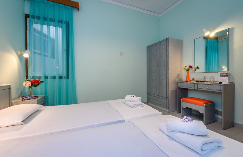 Bedroom 3, Louladakis Apartments, Crete