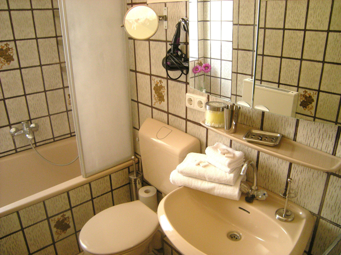 Bathroom, A-Partment Basic, Köln