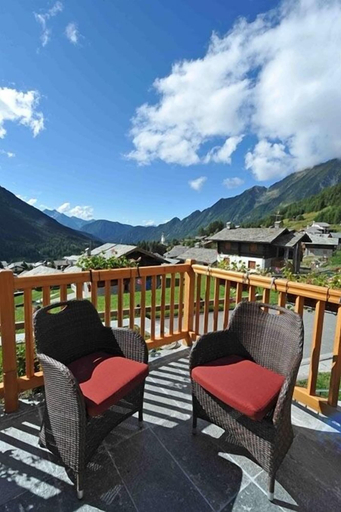 Others 4, Gresil Residence, Aosta