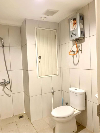 Bathroom 5, Grand Kamala Lagoon by Delfa Room, Bekasi