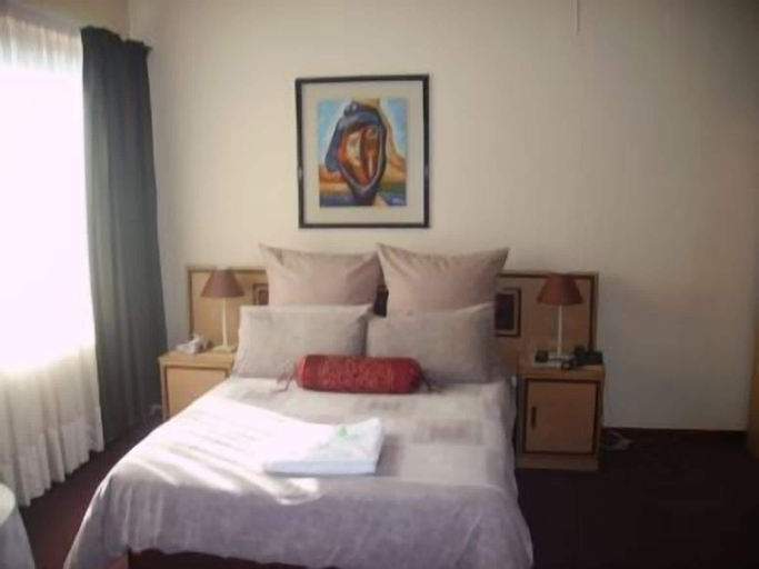 Bedroom 5, Abacus Guest House, Ekurhuleni