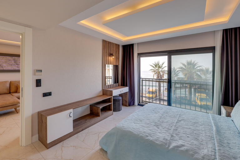 Bedroom 4, Ege Birlik Seasight Suites, Kuşadası