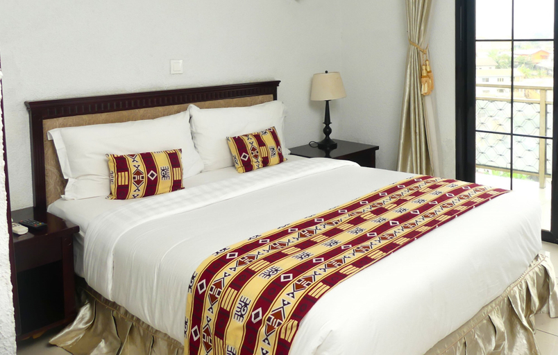 Bedroom 2, Hotel Hibiscus Louis, Komo-Mondah