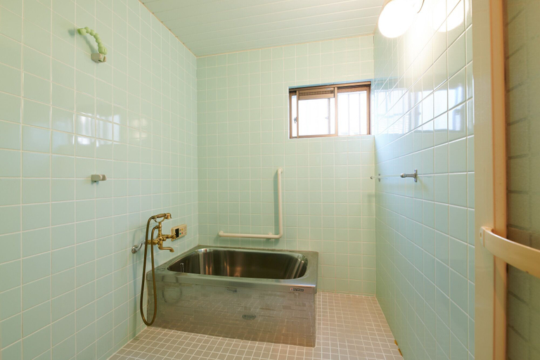 Bathroom 3, Awaji Aquamarine Resort 2, Awaji
