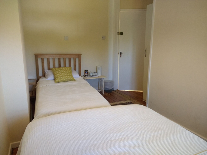 Bedroom 3, Lisieux House on Lough Neagh, Armagh, Banbridge and Craigavon