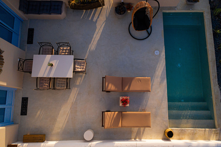 Sport & Beauty 5, Pink Freud Villas Santorini, South Aegean