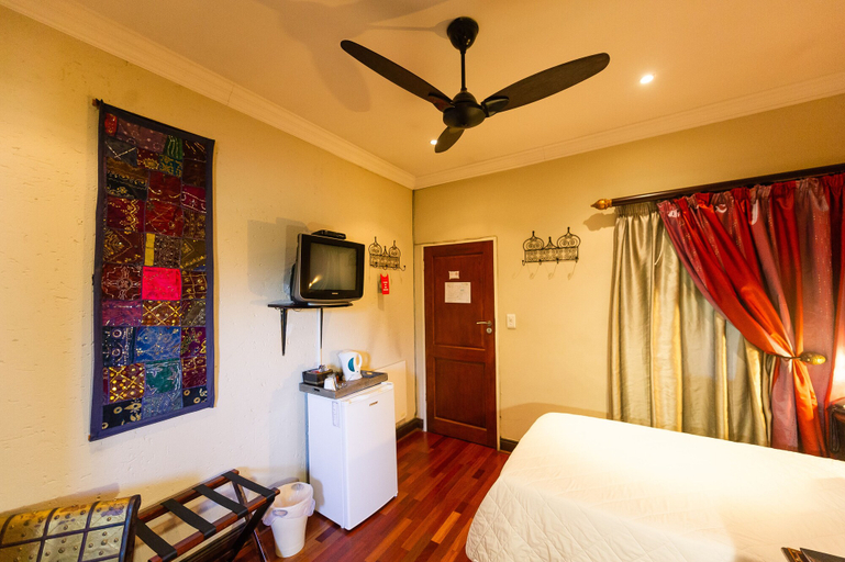 Bedroom 2, Green Valley Lodge, City of Tshwane