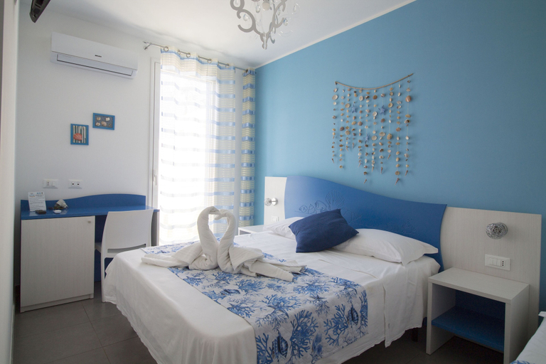Bedroom 3, Dependance Hotel Arte Mare, Trapani