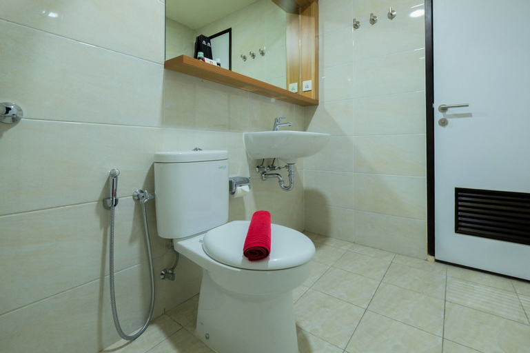 Bedroom 4, Best Location 1BR Mustika Golf Apartment By Travelio, Cikarang
