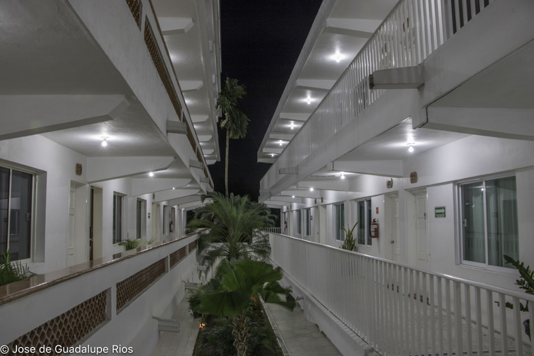 Others 5, Hotel Casa Blanca, Othón P. Blanco