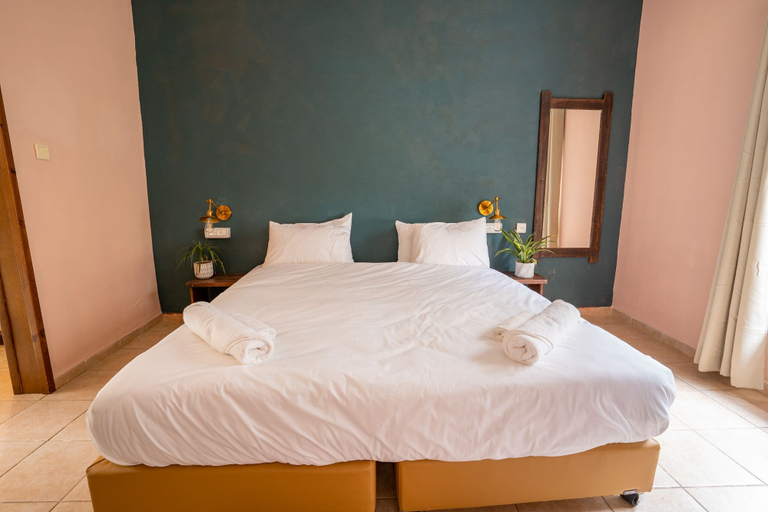 Bedroom 4, Mantur Parod by Selina