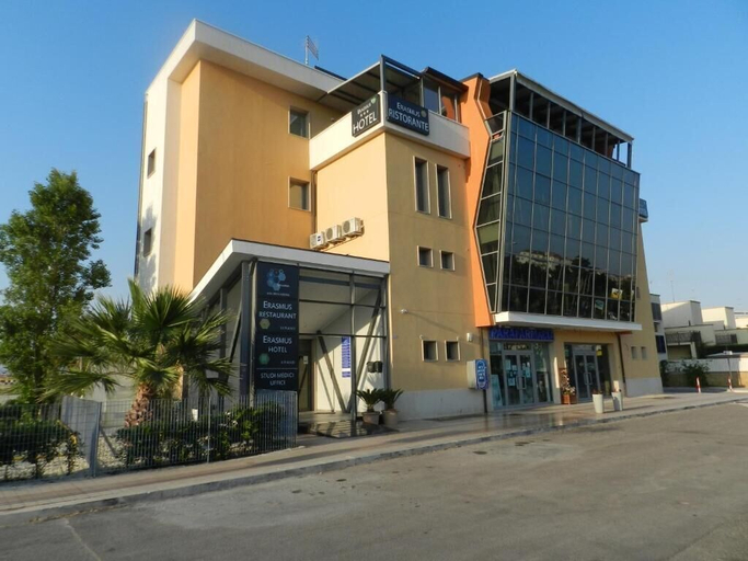 Exterior & Views 1, Erasmus Hotel, Caltanissetta