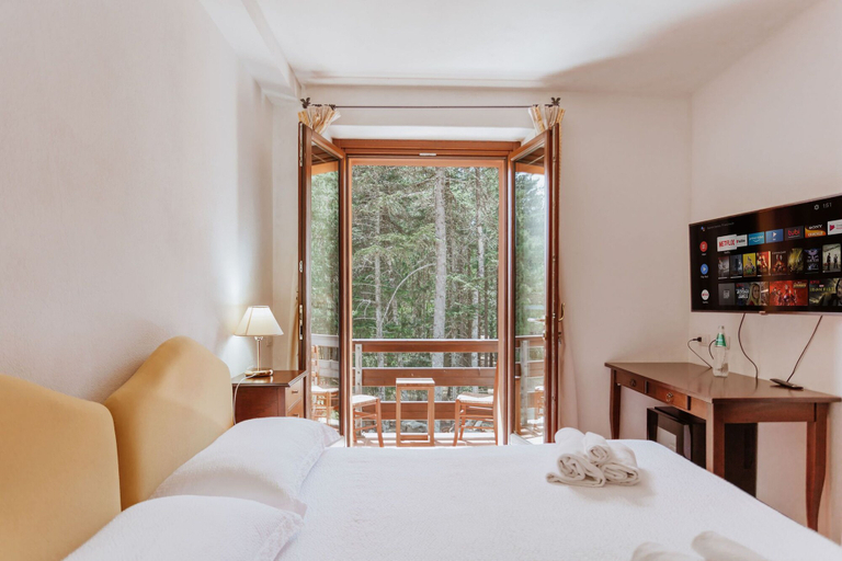 Bedroom 2, Vallicciola Nature Hotel, Olbia-Tempio