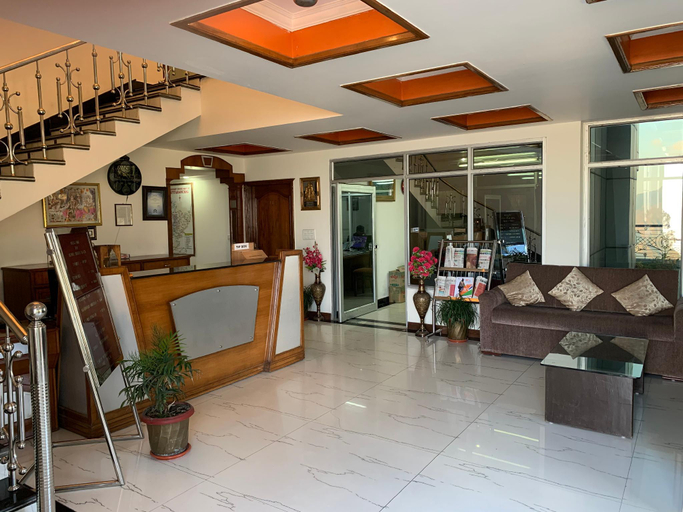Public Area 3, Hotel Silver Rock, Dehradun