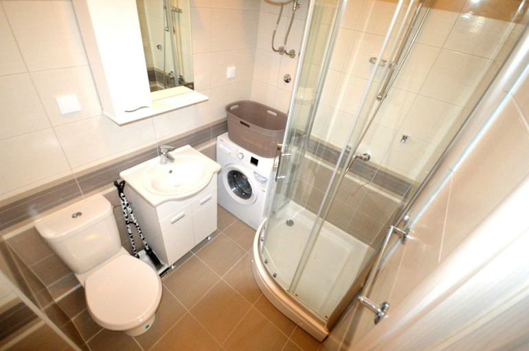 Bathroom 3, Isidora Apartments