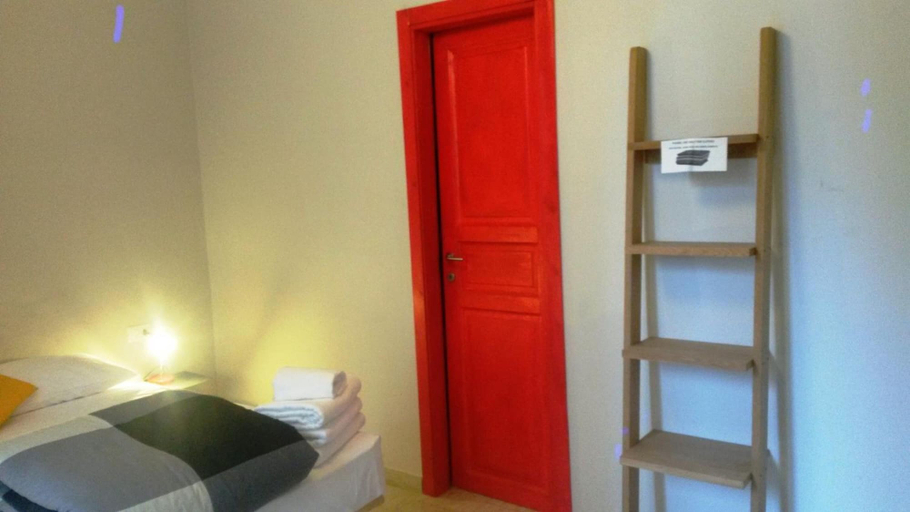 Bedroom 3, Roma Art Rooms, Roma