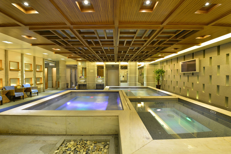 Sport & Beauty 2, Luxemon Xinjiang Yindu Hotel, Ürümqi