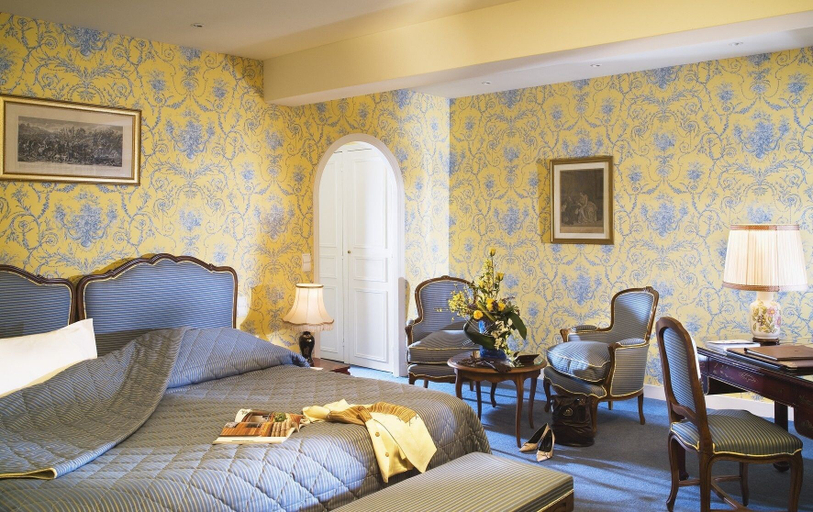 Bedroom 2, Chateau d'Esclimont, Eure-et-Loir