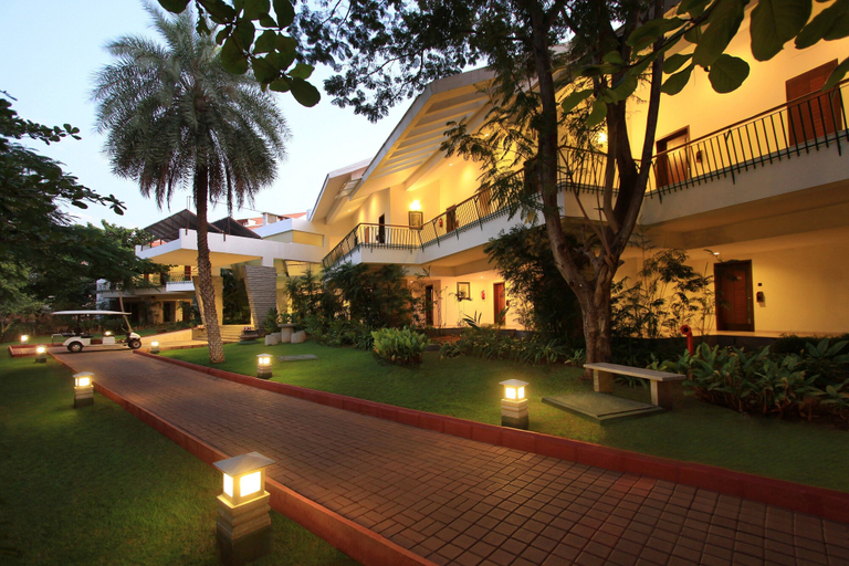 Exterior & Views 2, Silent Shores Resort & Spa, Mysore