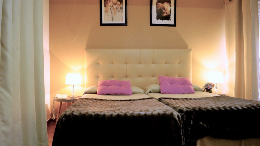 Bedroom 4, Hotel Madrid, Alicante