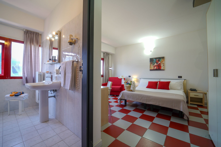 Bedroom 3, Onda Hotel, Teramo