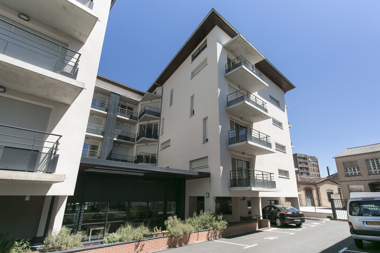 Exterior & Views 2, ZENAO Appart'hotel Albi, Tarn