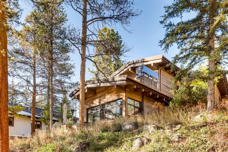Exterior & Views 2, 1-184 West Meadow Drive, Eagle