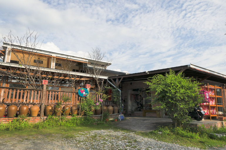 Exterior & Views 2, Sakura B&B, Hualien