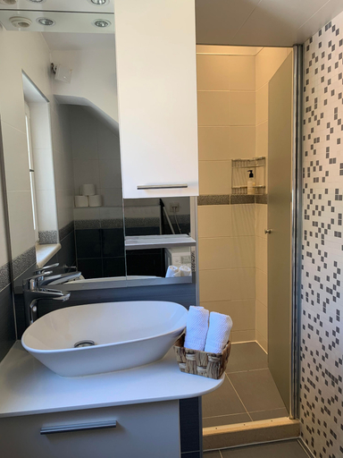 Bathroom 3, Apartment Sv. Andrija, Dubrovnik