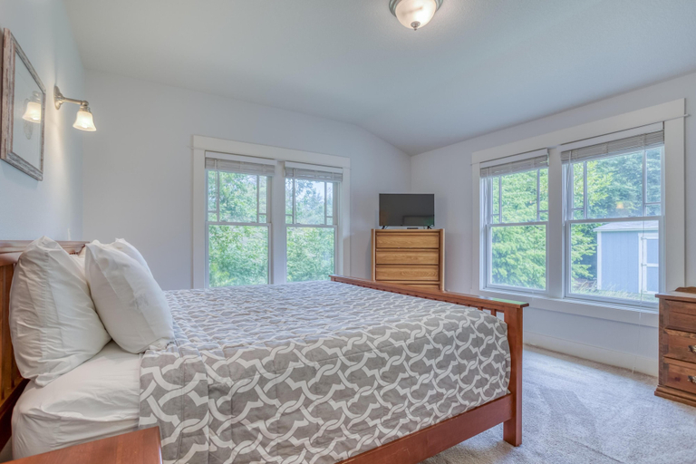 Bedroom 3, Pacific Way Cottage - Meredith Lodging, Clatsop
