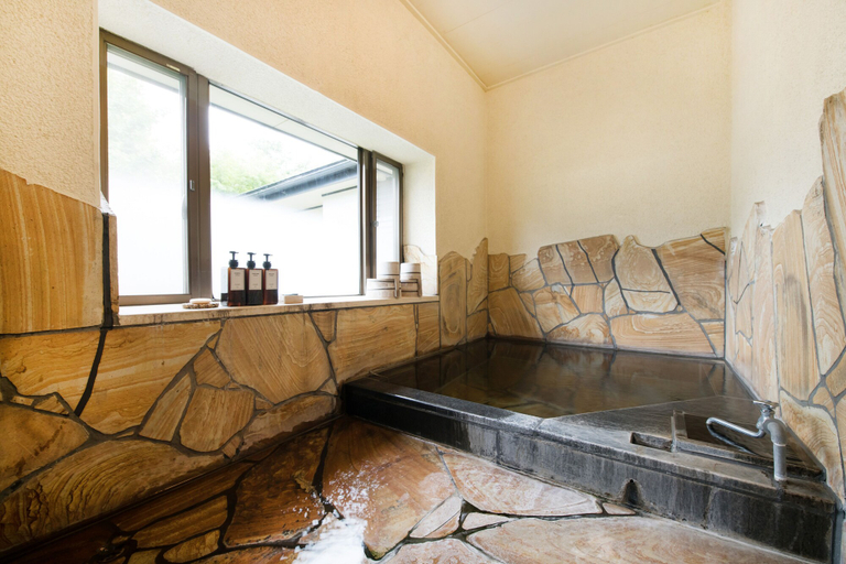 Bathroom, Imi Ola House, Yufu