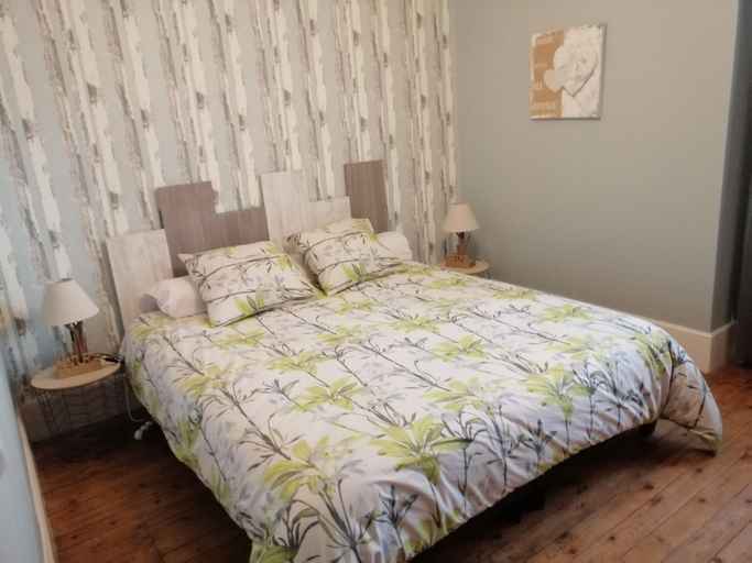 Bedroom 3, Les Clefs de L Argilière, Oise