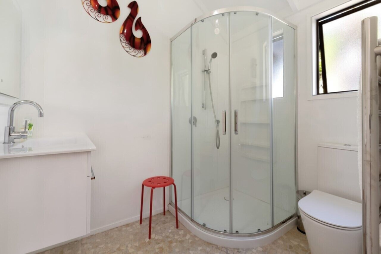 Bathroom, Villa Sanctuary at Palm Beach, Auckland