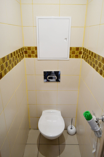 Bathroom 5, Hostel Aviator, Central