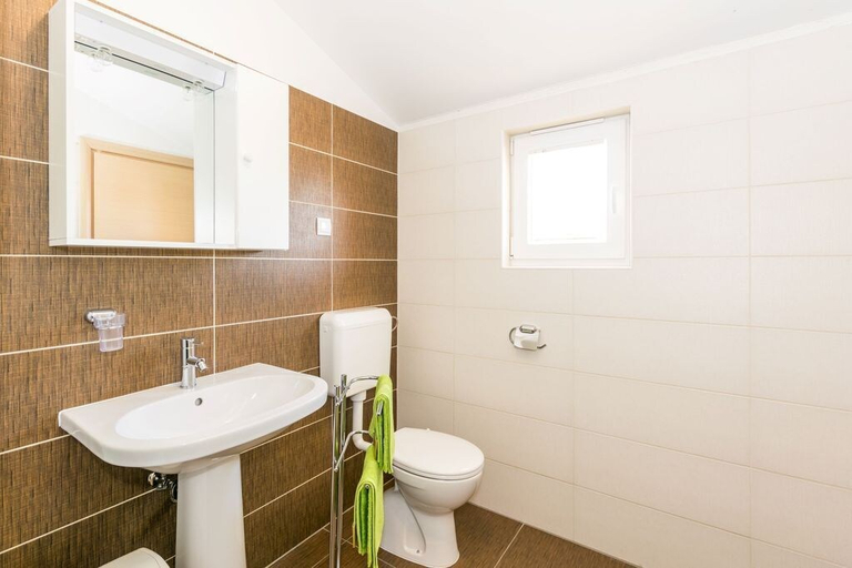 Bathroom 3, Apartment Janko N2, Medulin
