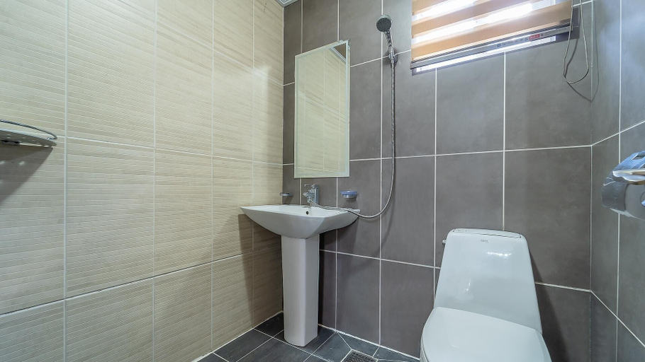 Bathroom 4, Gapyeong Gartenheim pet Friendly Pension, Gapyeong
