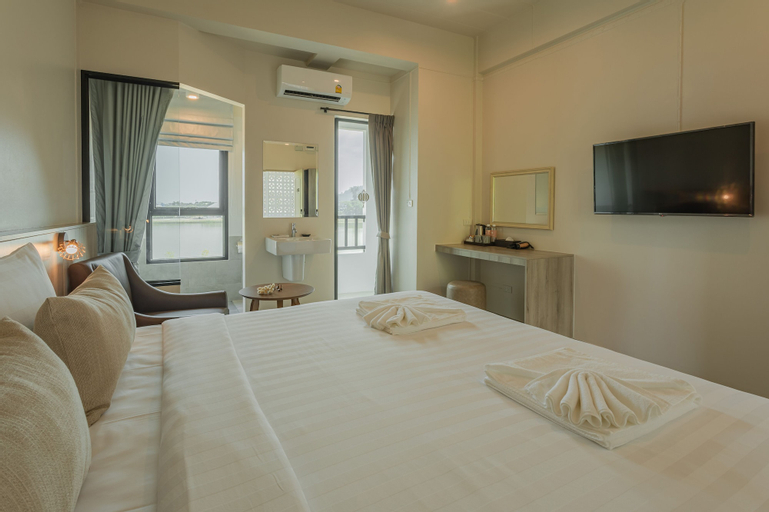 Bedroom 3, Angpao Hotel Phuket, Phuket Island