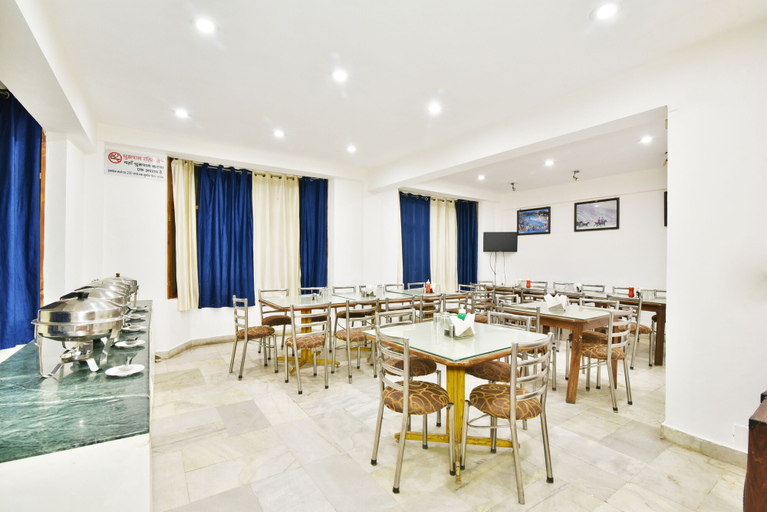 Food & Drinks 5, Hotel Devlok, Kullu