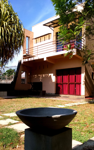 Exterior & Views 2, Sri Beach Bungalows and Villa, Nattandiya
