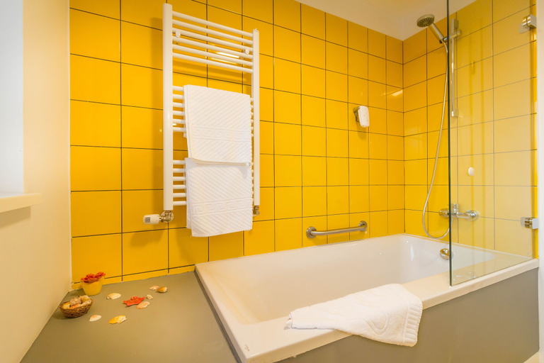 Bathroom 5, Horeum Boutique Hotel, Sura Mare