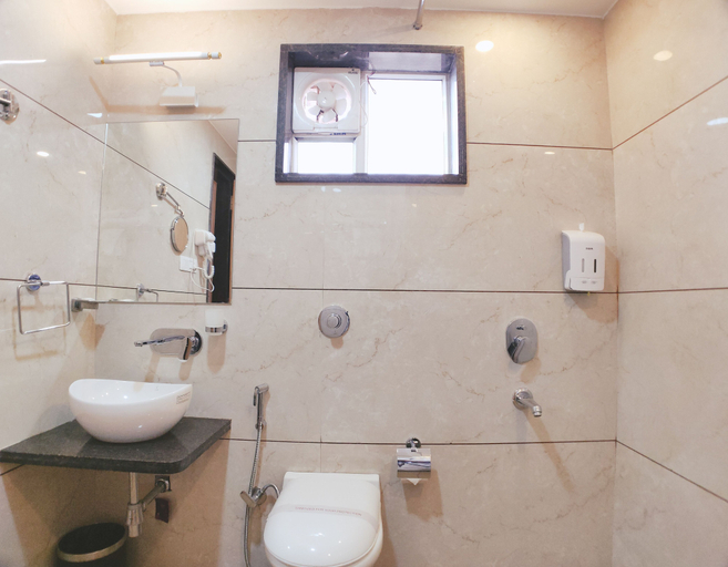 Bathroom 4, Bhopal Insignia, Bhopal